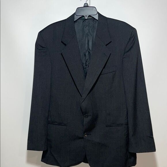 Black Sport Coat with Notched Lapel and Tailored Silhouette - Picture 1 of 12